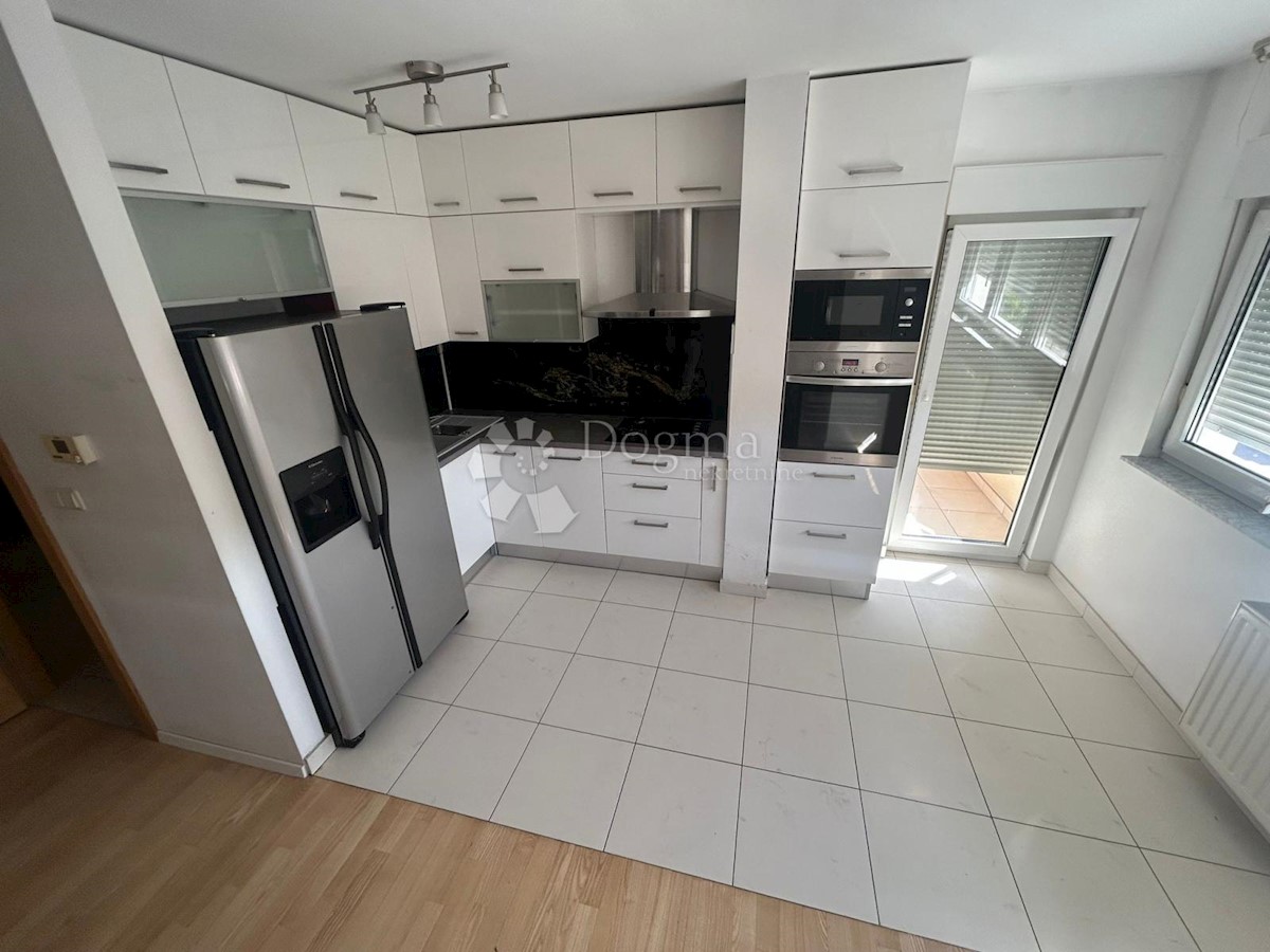 Apartmán Na predaj - GRAD ZAGREB ZAGREB