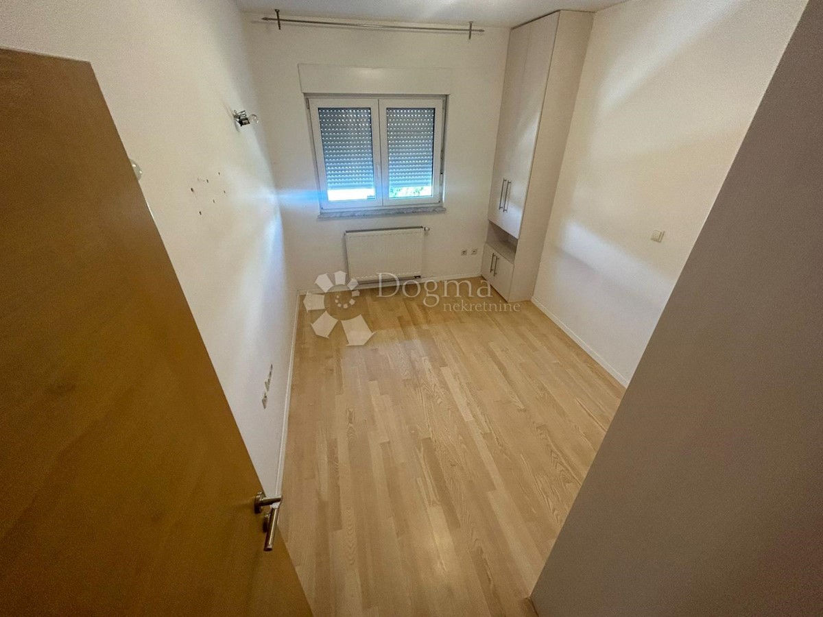 Apartmán Na predaj - GRAD ZAGREB ZAGREB