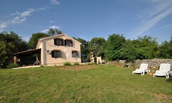 House for sale 100 m² – Garica