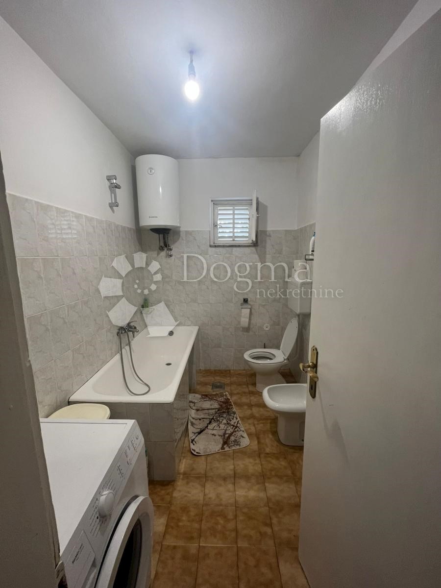 Apartment Zu verkaufen - SPLITSKO-DALMATINSKA SINJ