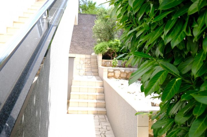 Casa In vendita - Primorsko-goranska Novi Vinodolski - foto 4/7