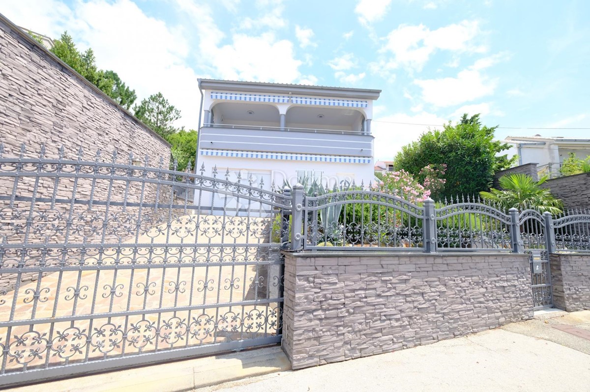 Maison À vendre - PRIMORSKO-GORANSKA Novi Vinodolski