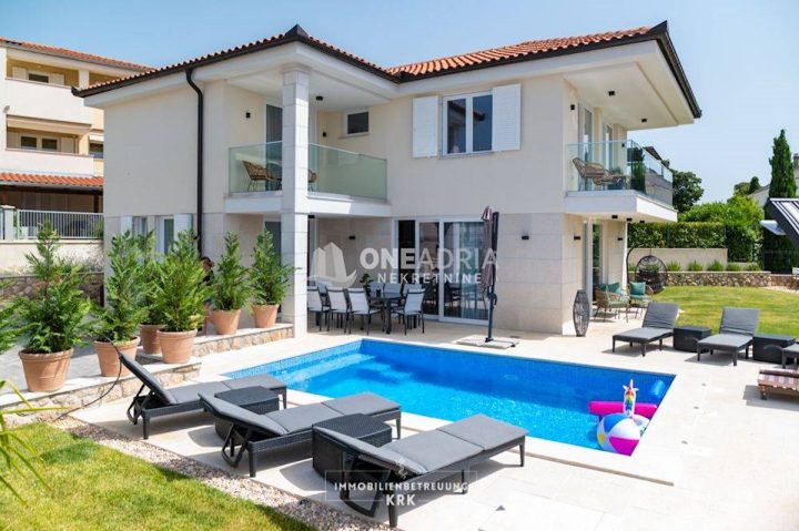 House for sale 300 m² – Kremenići