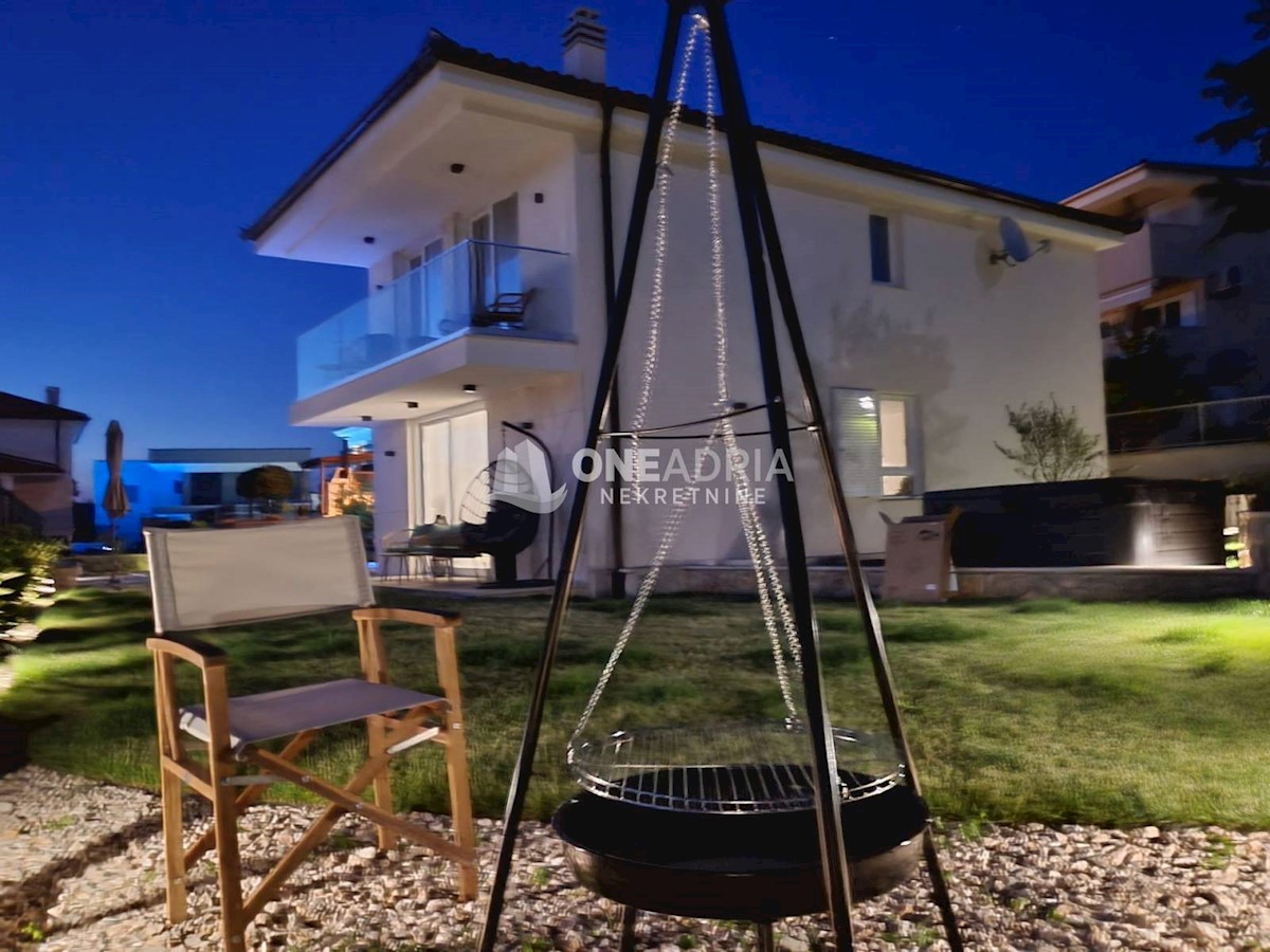 Casa In vendita - PRIMORSKO-GORANSKA Krk