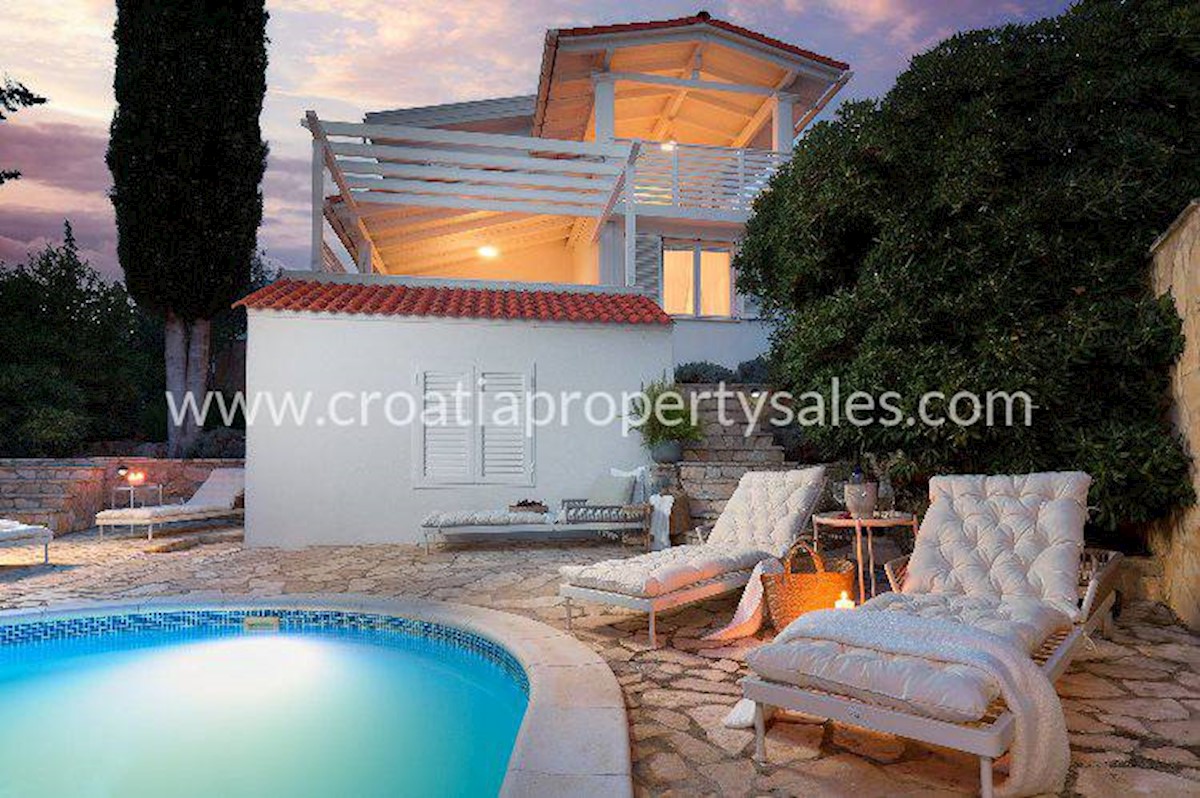 House For sale - SPLITSKO-DALMATINSKA HVAR