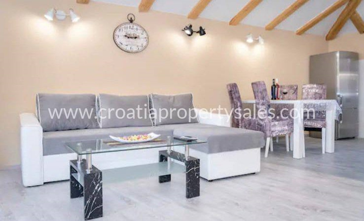 House For sale - SPLITSKO-DALMATINSKA HVAR