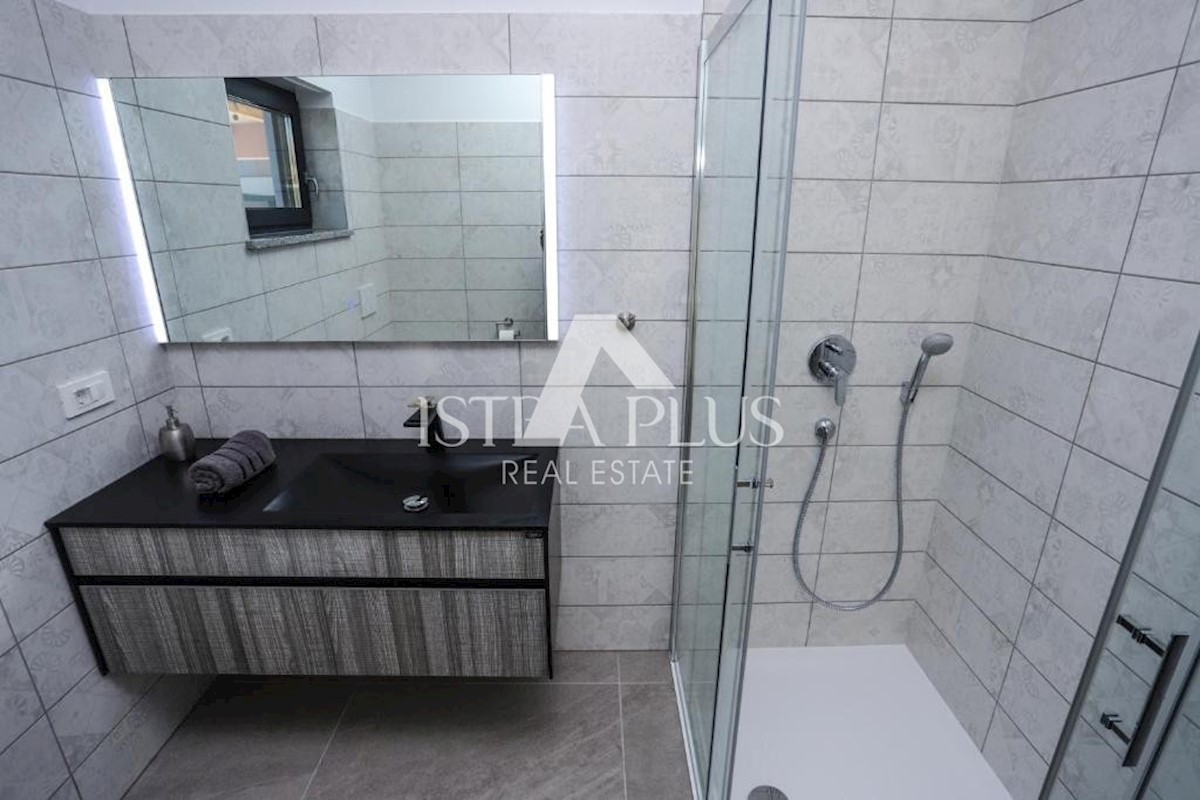 House For sale - ISTARSKA POREČ