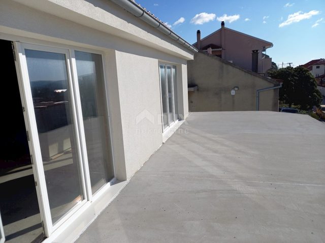 Flat for sale 234 m² – Šibenik