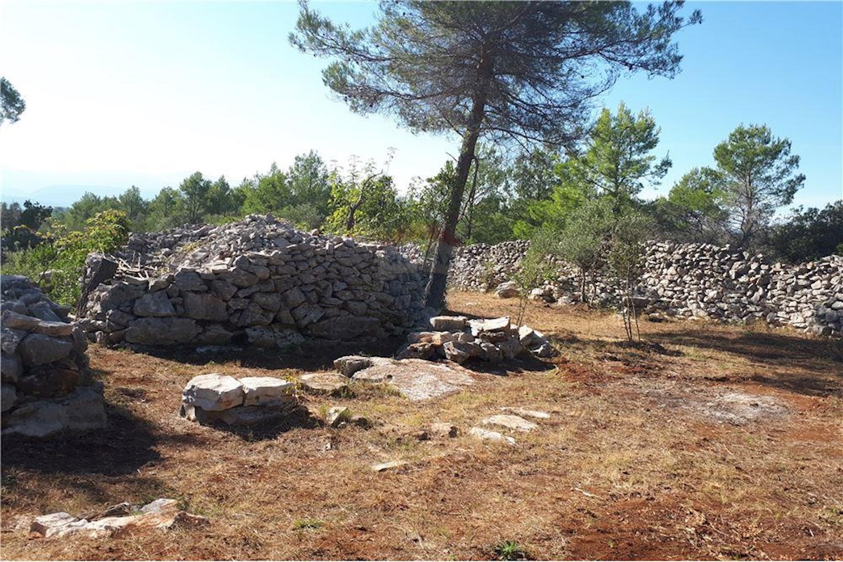 Grundstück Zu verkaufen - SPLITSKO-DALMATINSKA HVAR