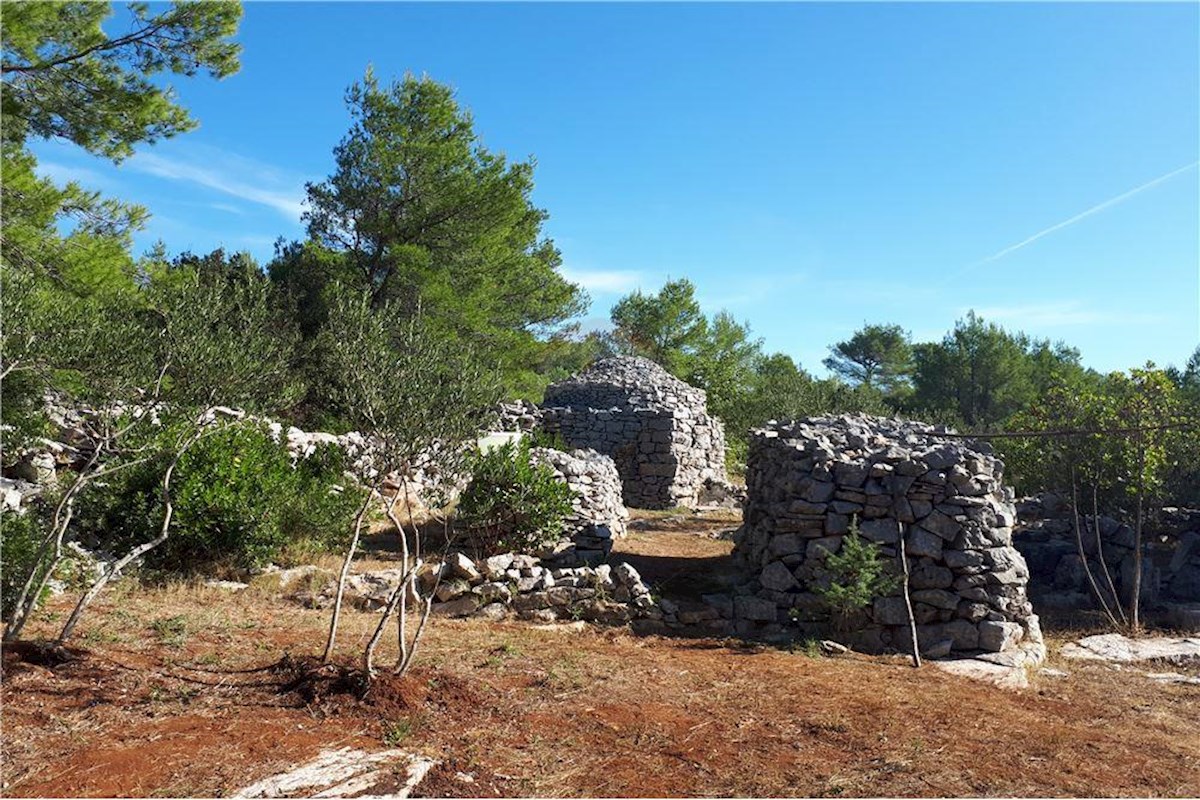 Pozemok Na predaj - SPLITSKO-DALMATINSKA HVAR