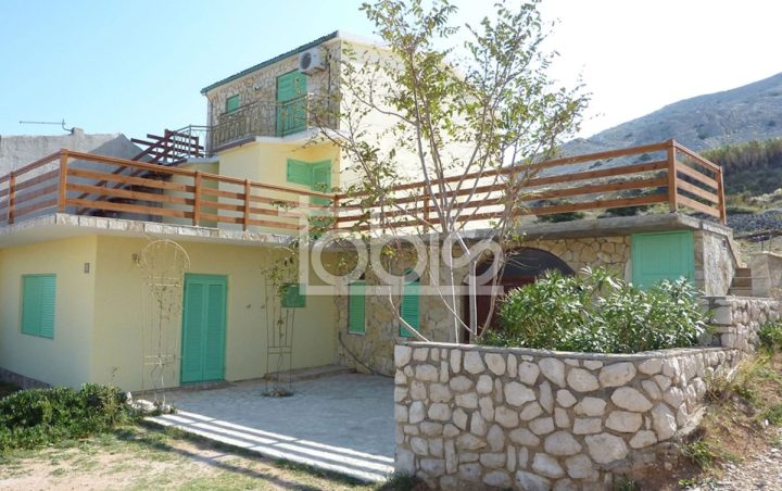 Kuća na prodaju 179 m² – Pag