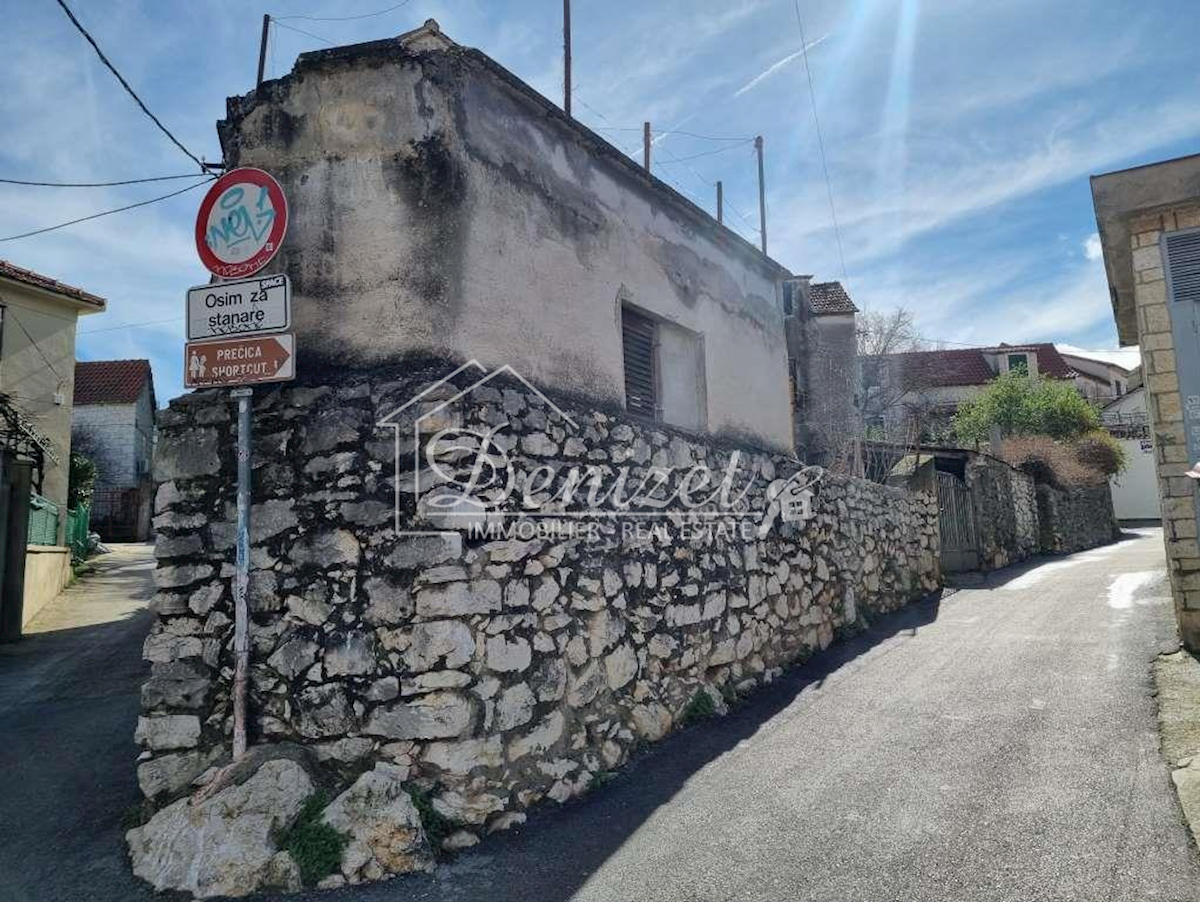 Casa In vendita - SPLITSKO-DALMATINSKA TROGIR