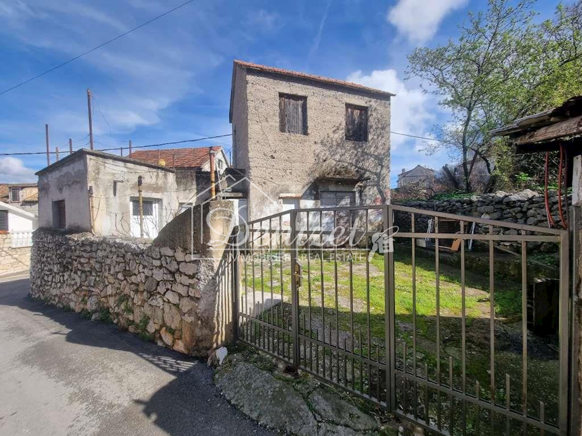 Casa In vendita - SPLITSKO-DALMATINSKA TROGIR