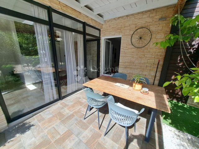 Haus Zu verkaufen - šibensko-kninska šibenik - foto 2/13