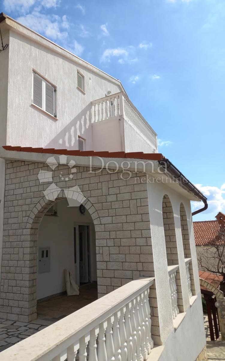 House For sale - PRIMORSKO-GORANSKA NOVI VINODOLSKI