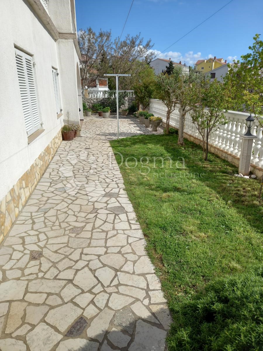 House For sale - PRIMORSKO-GORANSKA NOVI VINODOLSKI