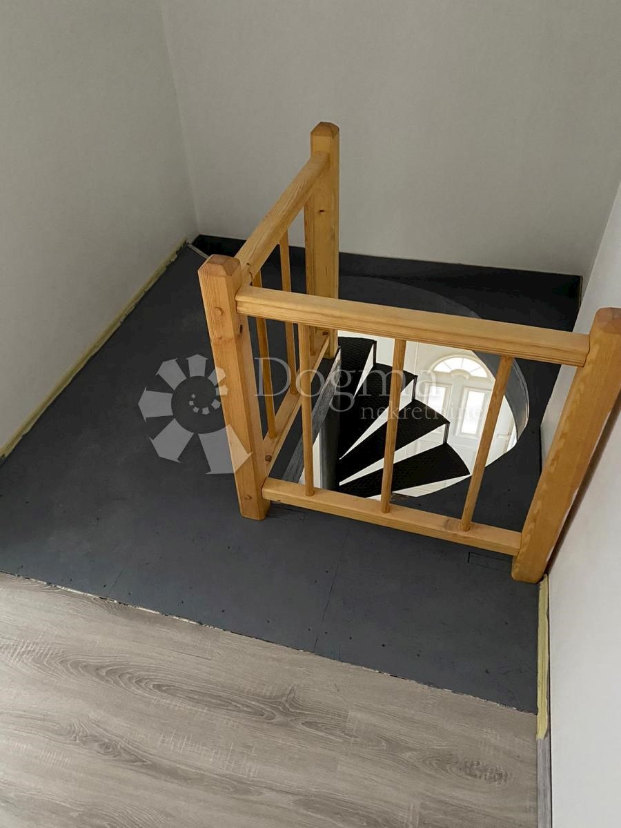Haus Zu verkaufen - Istarska Svetvinčenat