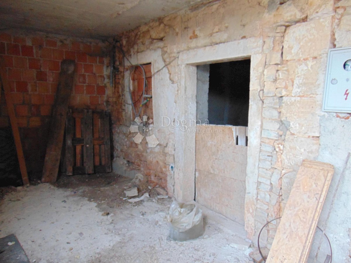 Haus Zu verkaufen - Istarska Svetvinčenat