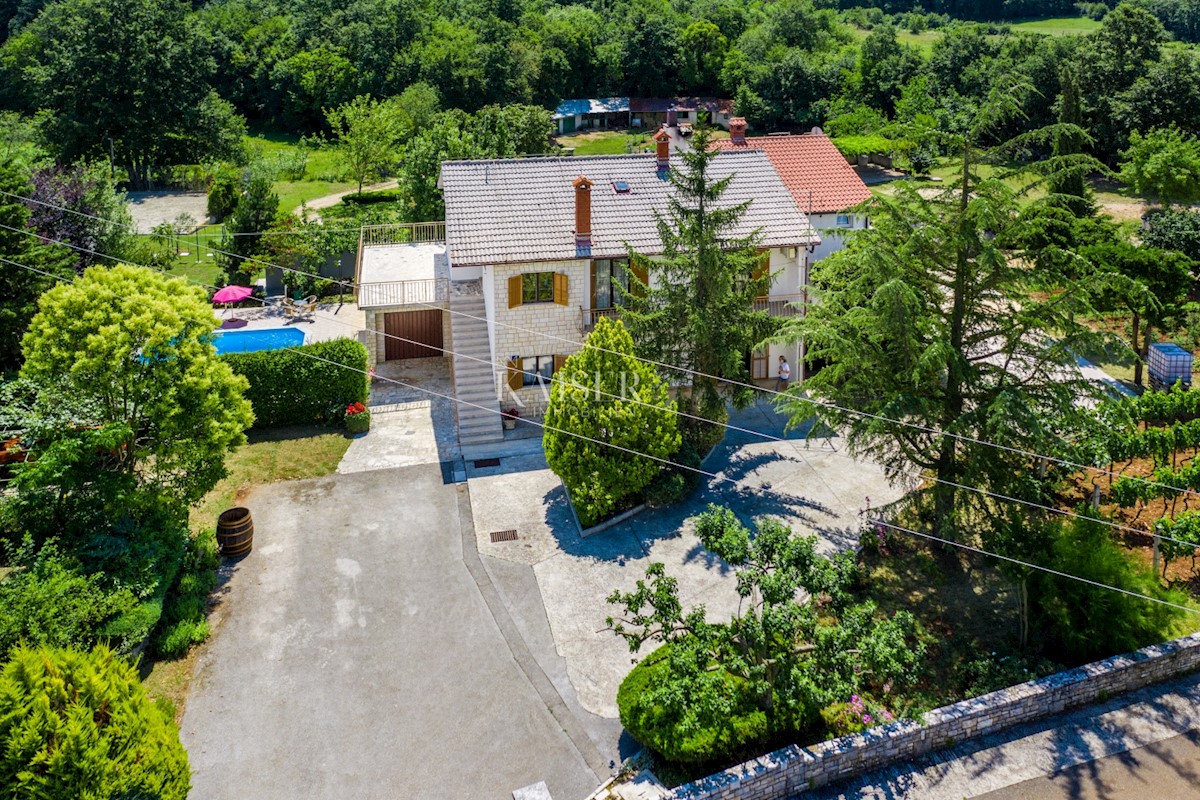 Land For sale - ISTARSKA ŽMINJ