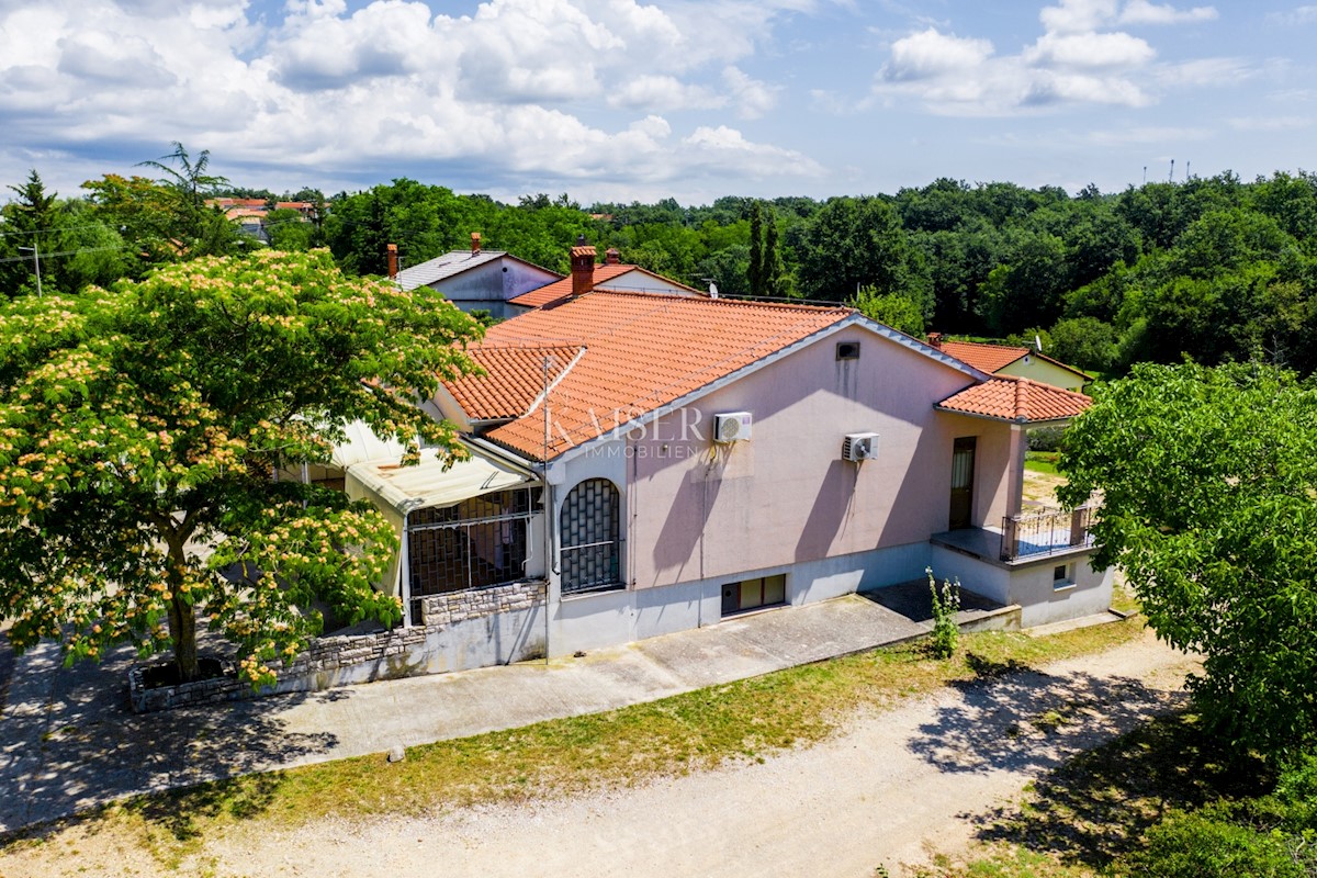 Zemljište Na prodaju - ISTARSKA ŽMINJ