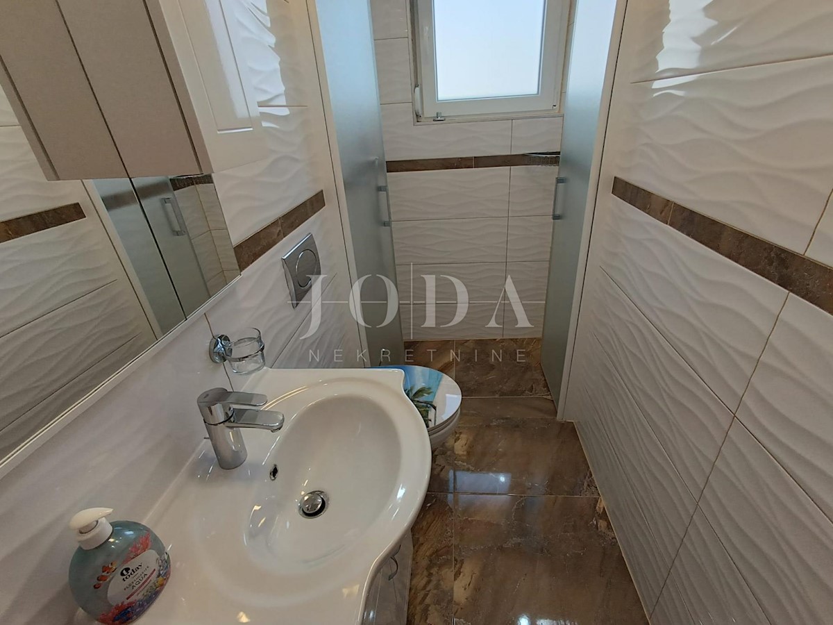 Appartement À vendre - PRIMORSKO-GORANSKA CRIKVENICA