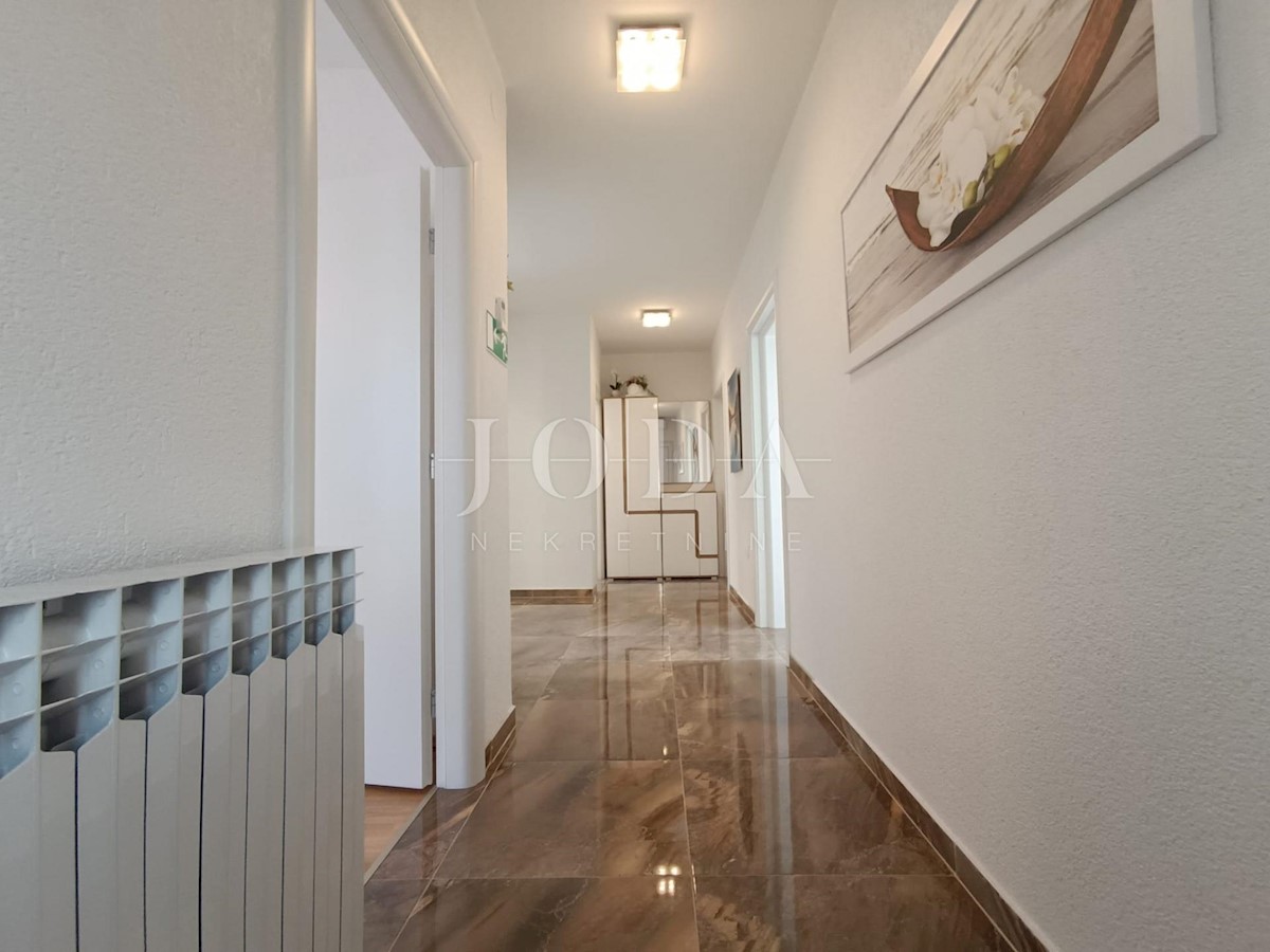 Appartement À vendre - PRIMORSKO-GORANSKA CRIKVENICA
