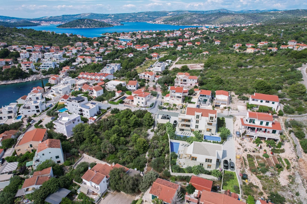 Flat For sale - ŠIBENSKO-KNINSKA ROGOZNICA