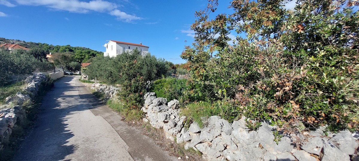 Terreno In vendita - ŠIBENSKO-KNINSKA ROGOZNICA