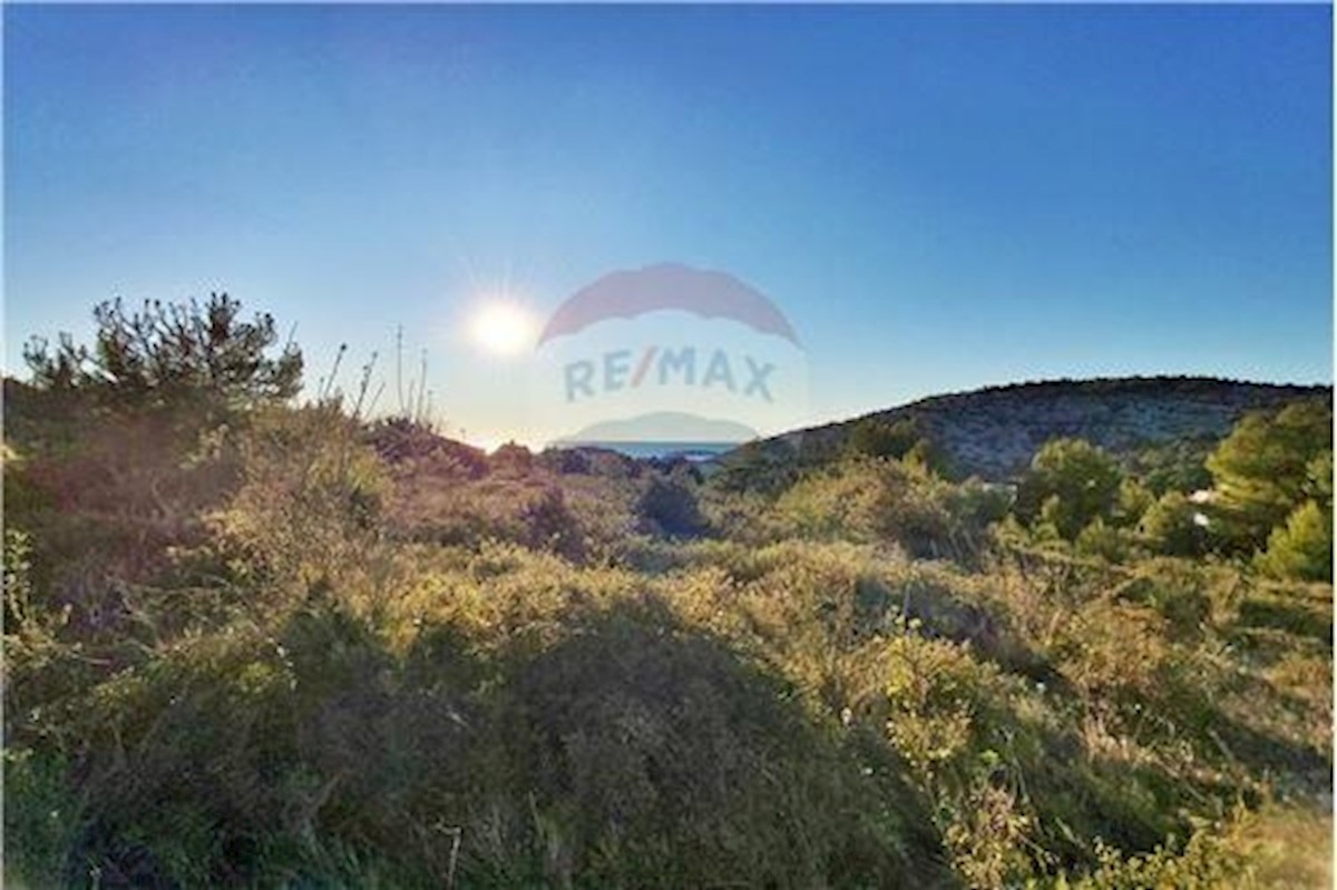 Terreno In vendita - ŠIBENSKO-KNINSKA ROGOZNICA