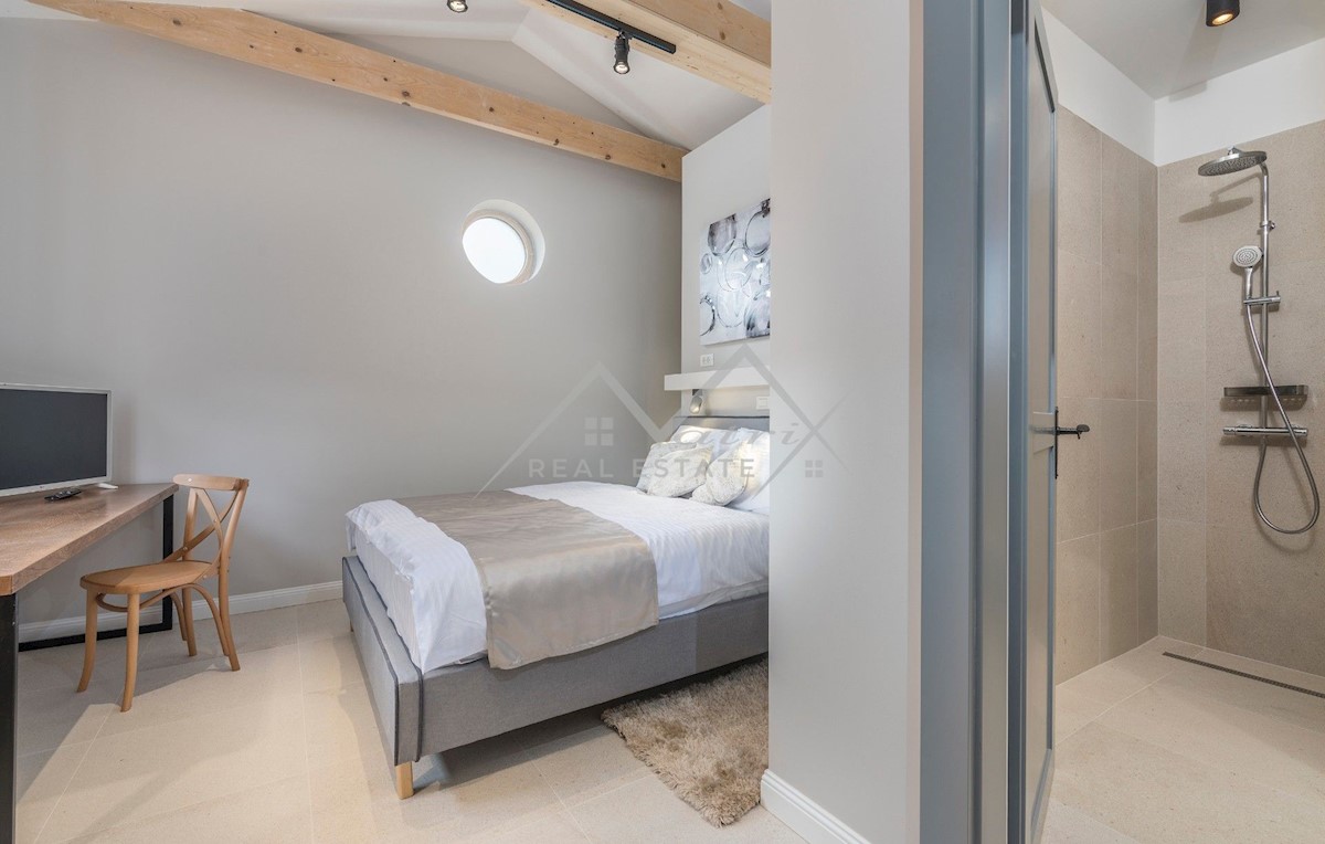 House For sale - ISTARSKA SVETVINČENAT
