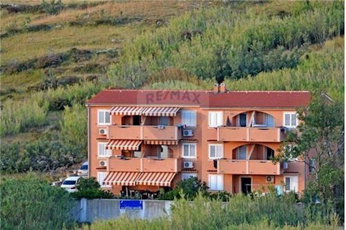 Flat For sale METAJNA