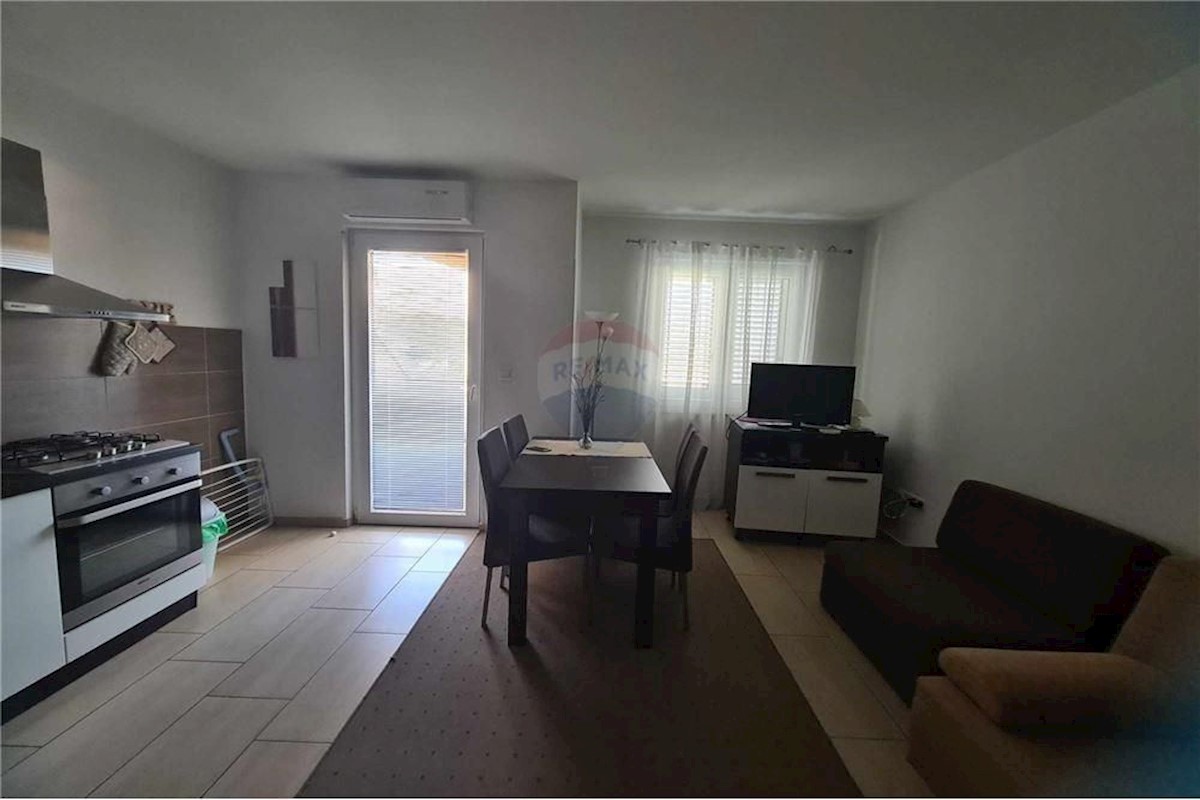 Apartmán Na predaj - LIČKO-SENJSKA NOVALJA