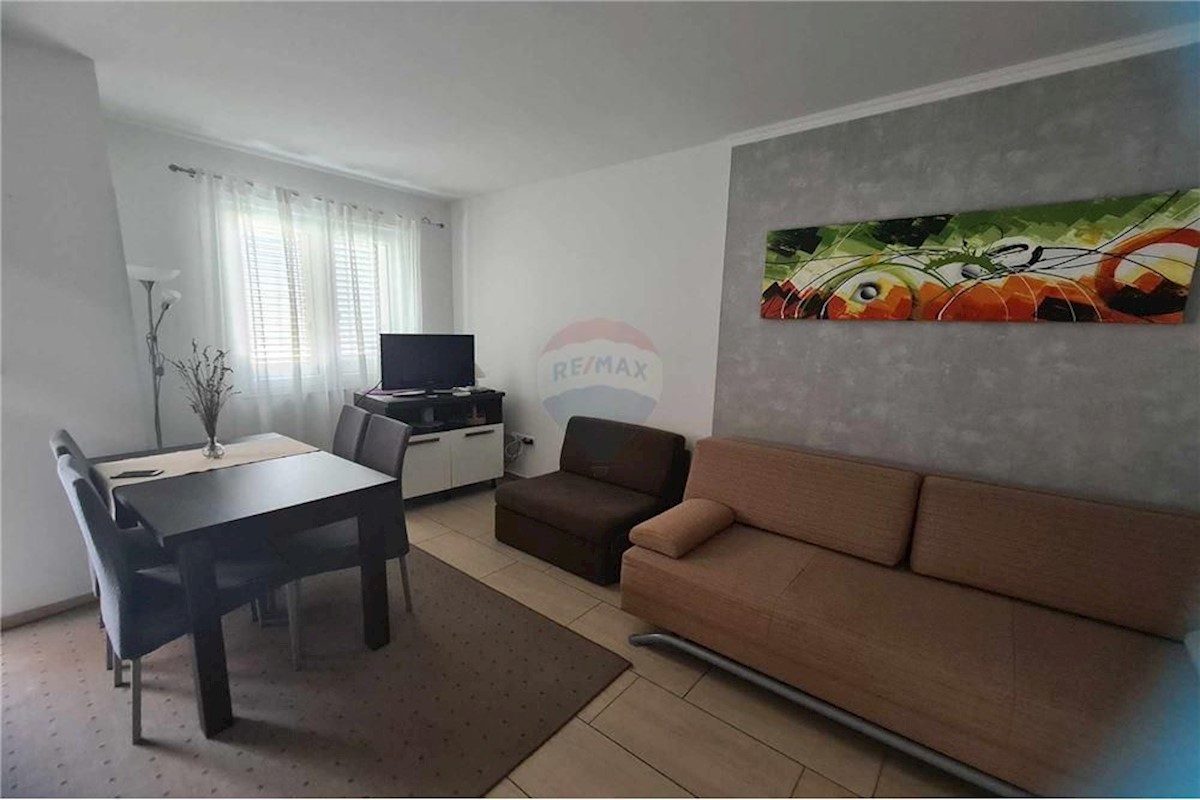 Flat For sale - LIČKO-SENJSKA NOVALJA