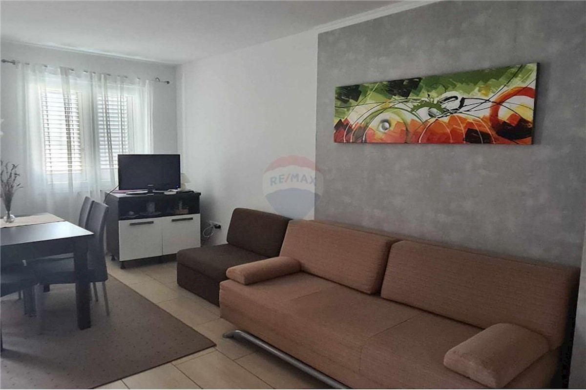 Flat For sale - LIČKO-SENJSKA NOVALJA