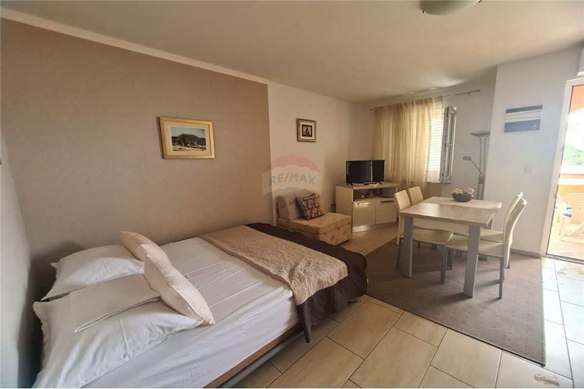 Apartment Zu verkaufen - LIČKO-SENJSKA NOVALJA