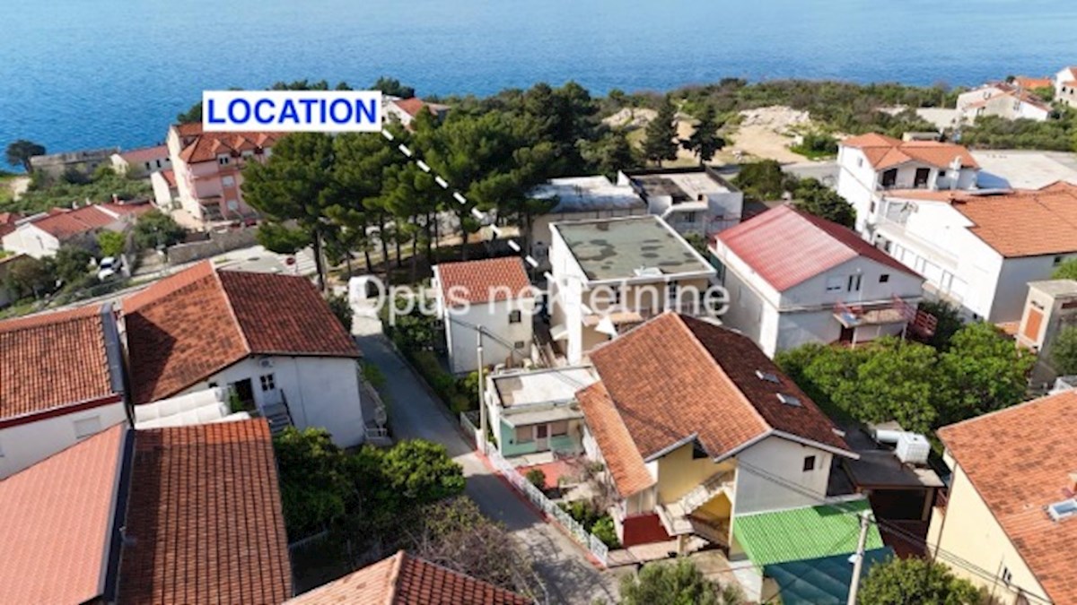 Apartment Zu verkaufen - SPLITSKO-DALMATINSKA GRADAC