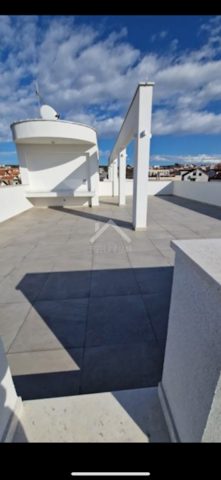 Mieszkanie Na sprzedaż - Zadarska Zadar - foto 4/14
