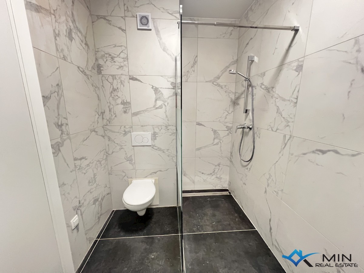 Apartma Na predaj - ISTARSKA NOVIGRAD