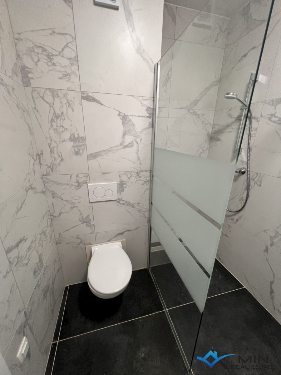 Apartma Na predaj - ISTARSKA NOVIGRAD