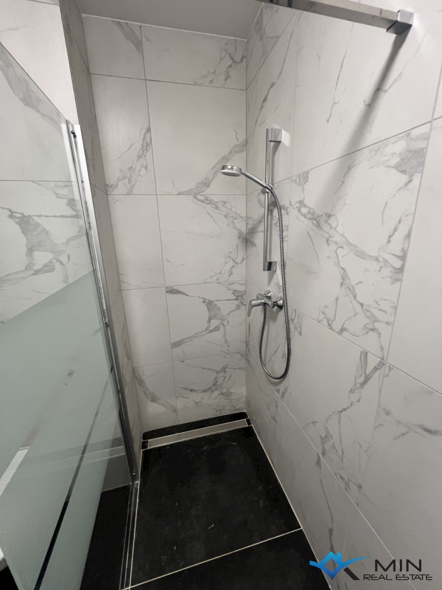 Apartma Na predaj - ISTARSKA NOVIGRAD