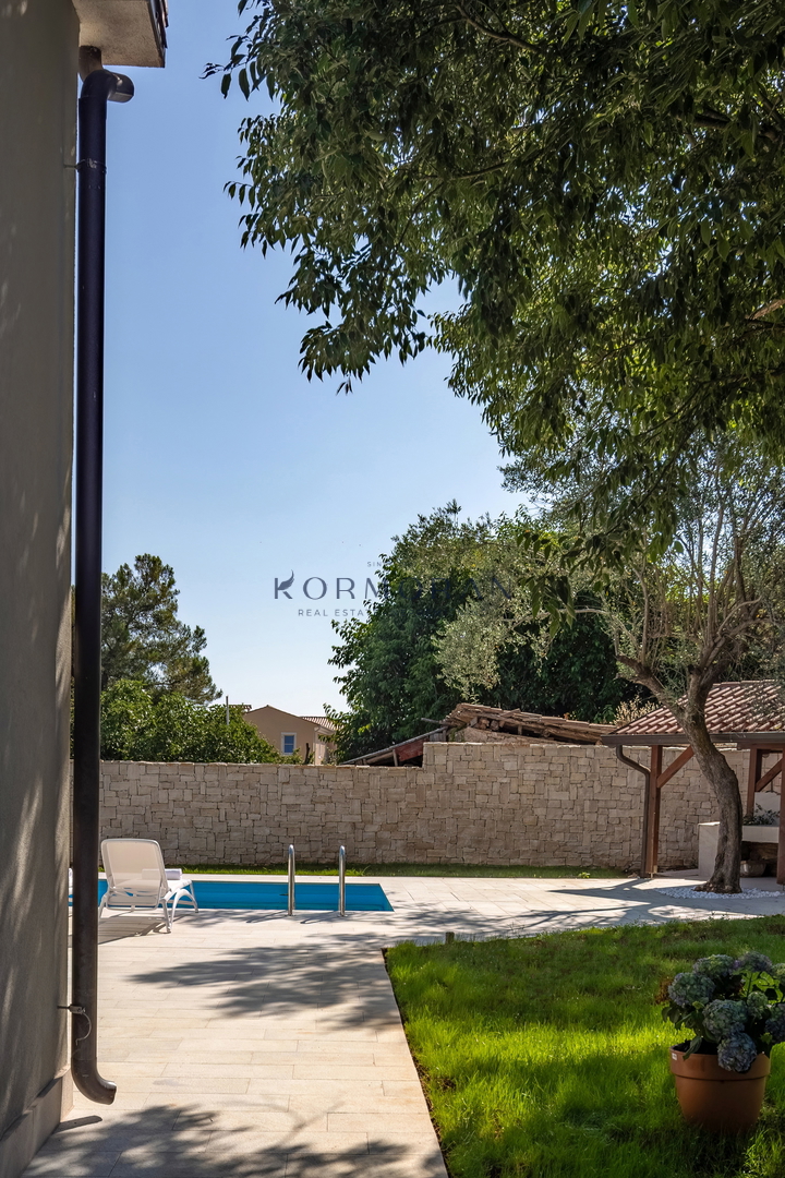 Kuća Na prodaju - ISTARSKA UMAG