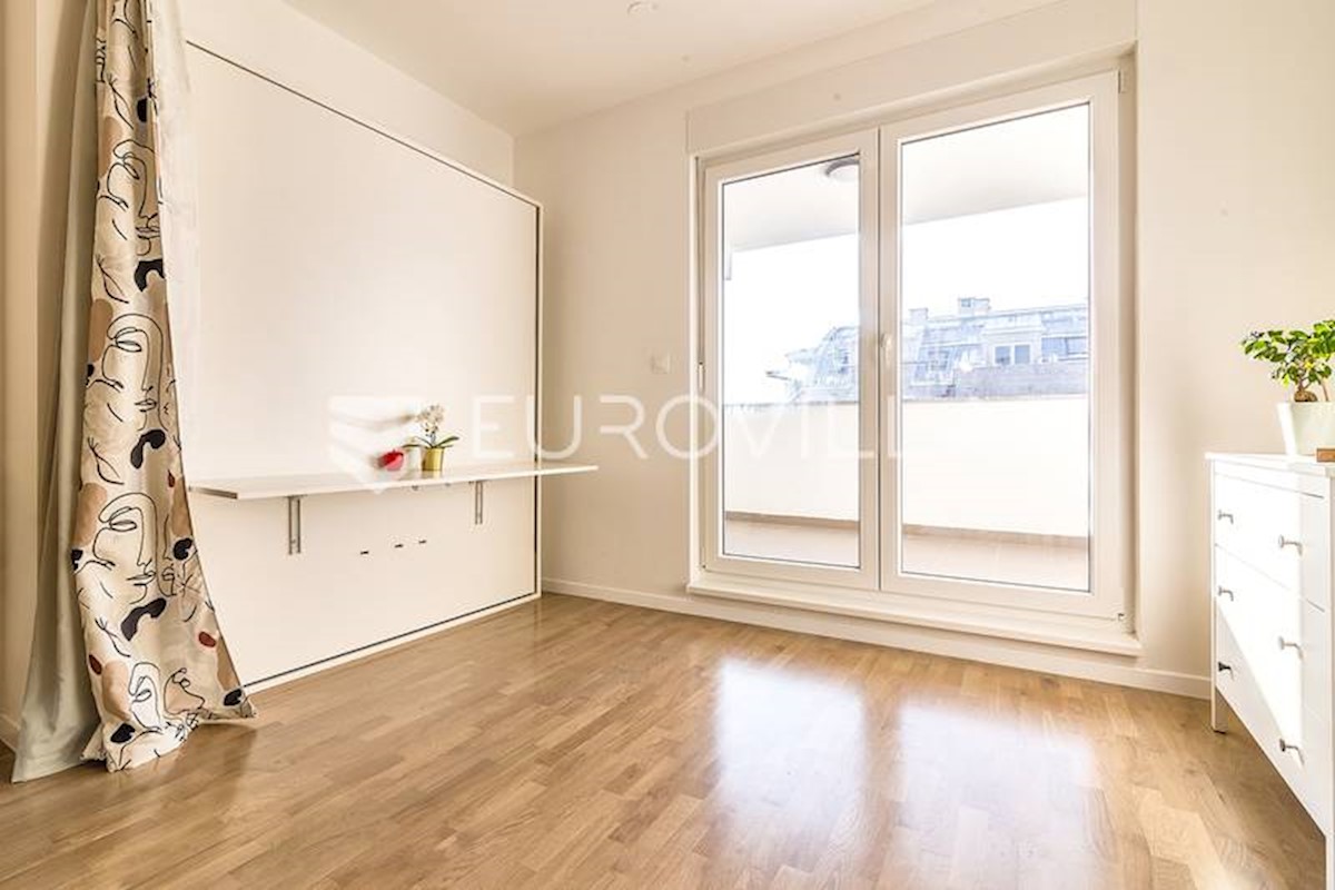 Appartement À louer - GRAD ZAGREB ZAGREB