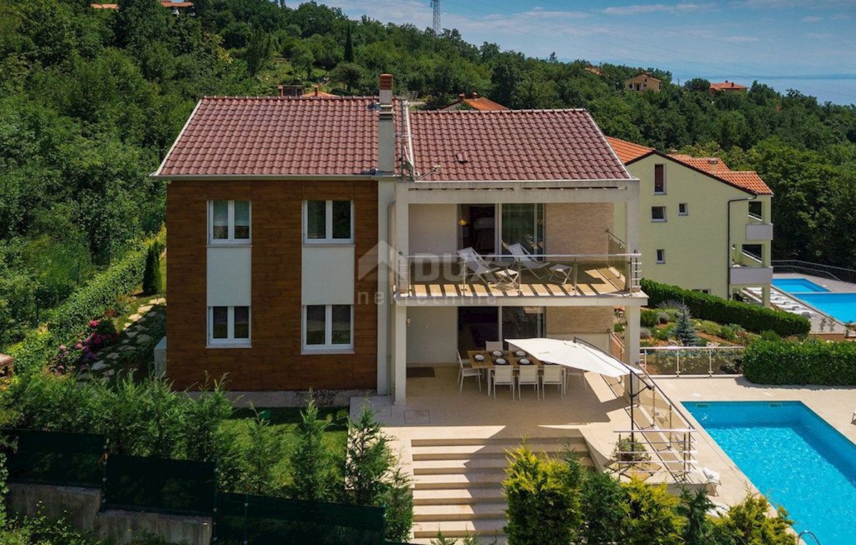 Maison À louer - PRIMORSKO-GORANSKA OPATIJA