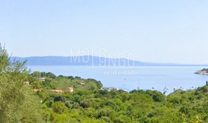 Land for sale 493 m² – Labin