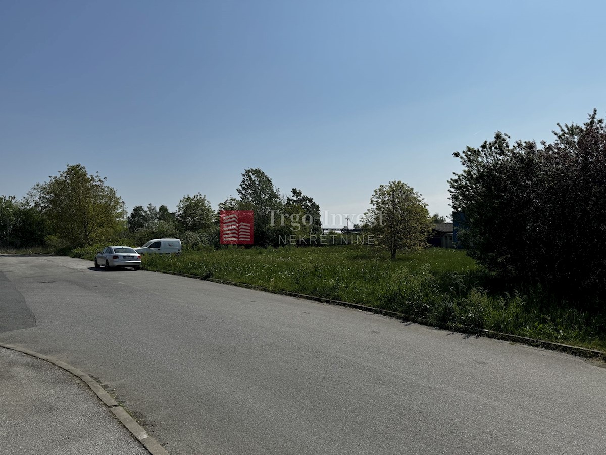 Land For sale SLAVONSKI BROD