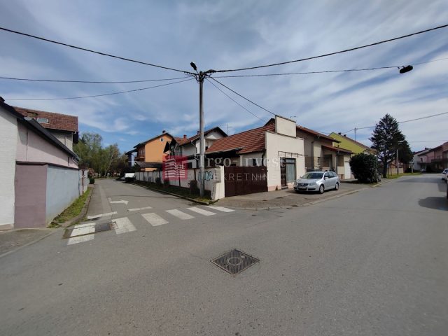 Hiša Naprodaj - Brodsko-posavska Slavonski Brod - foto 2/14