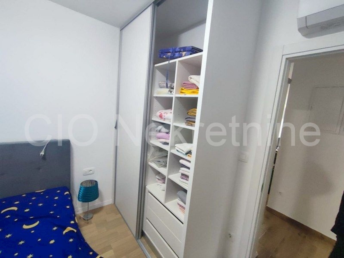 Flat For rent - SPLITSKO-DALMATINSKA KAŠTELA