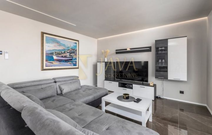Apartmán na prenájom 120 m² – Rijeka