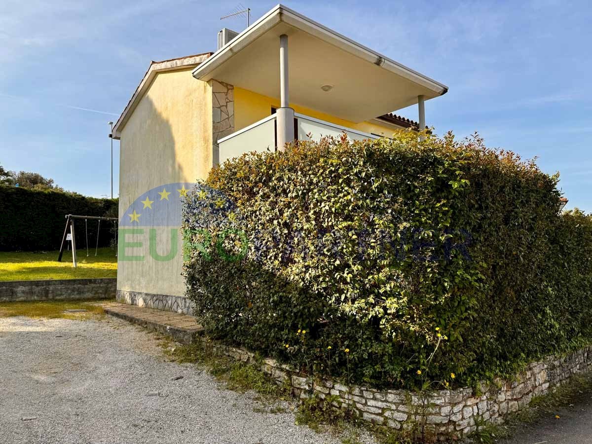 Kuća Na prodaju - ISTARSKA NOVIGRAD