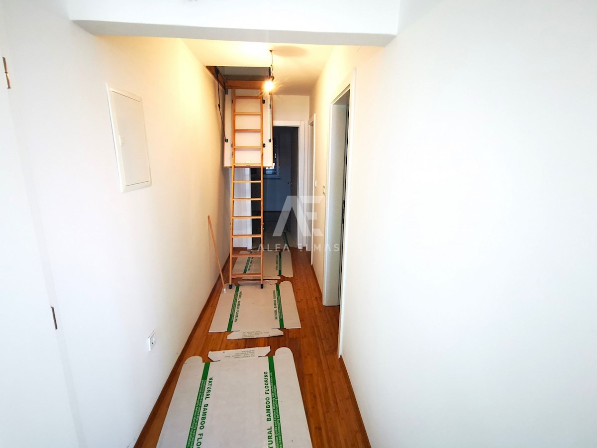 Apartment Zu verkaufen - PRIMORSKO-GORANSKA KRK